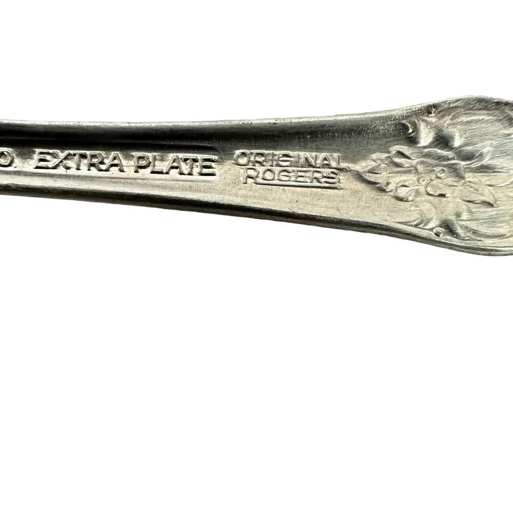 Vintage Wm Rogers Mfg Co Extra Plate Silver Plated Soup Spoon